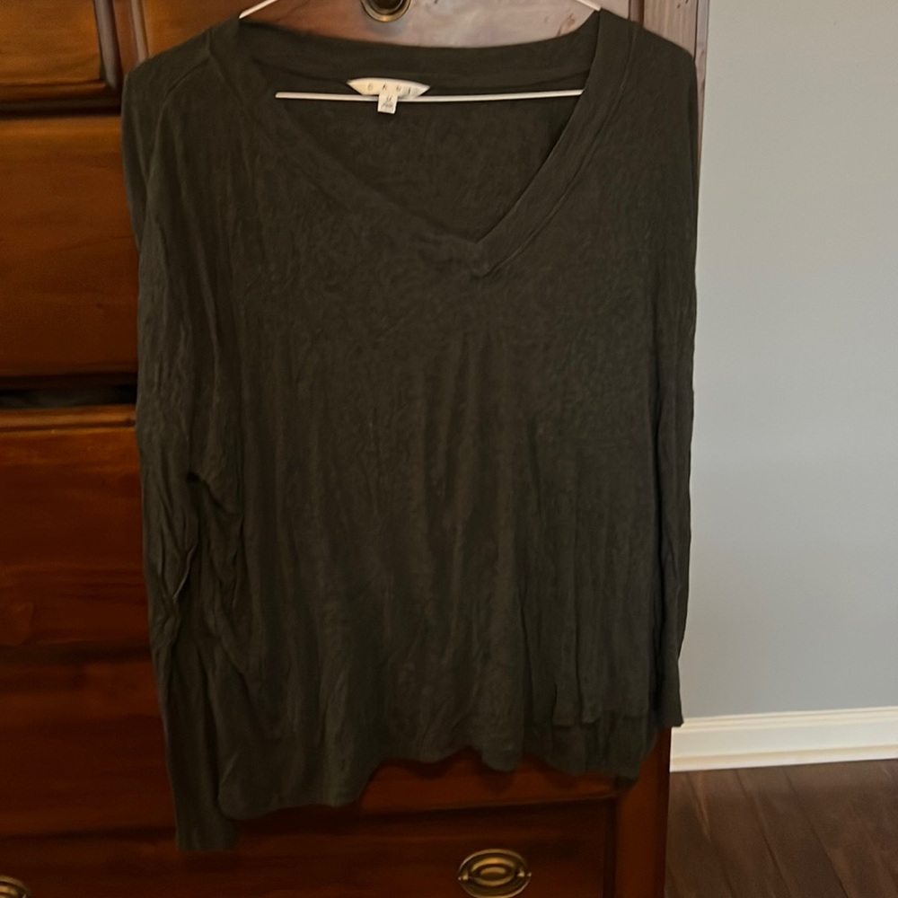 Cabi serenity tee barely worn